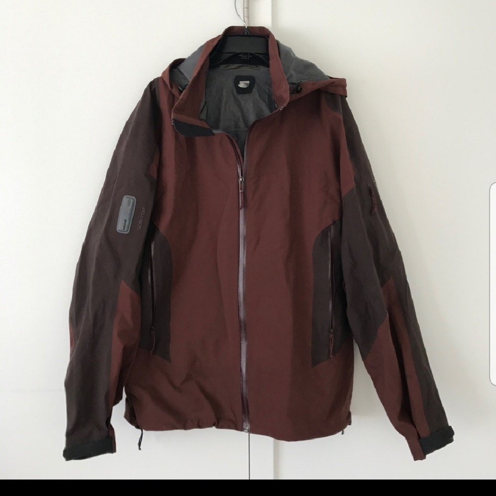 Like new Arc'teryx Stingray Jacket-Goretex & RECCO